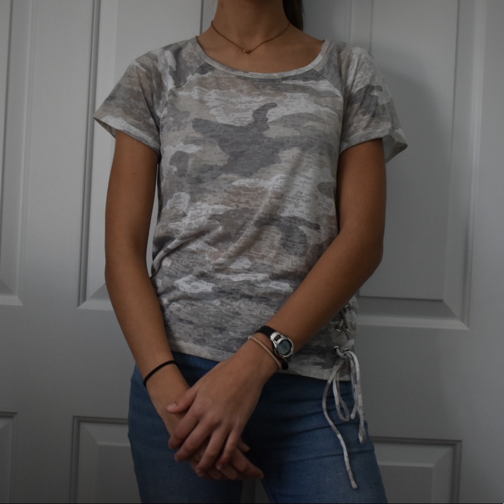 Camo Tee